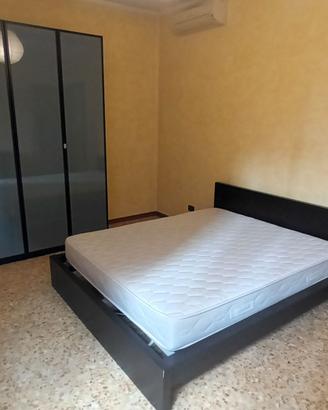 Camera da letto completa Ikea