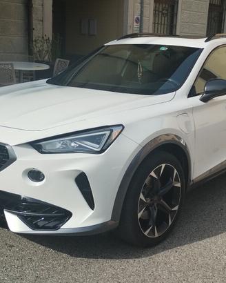 Cupra Formentor 1.4 e-Hybrid DSG