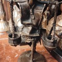 Portatore d'acqua Burkina Faso bronzo africa