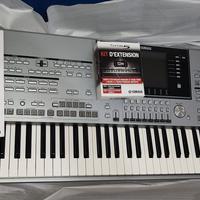 Yamaha Tyros 5 76,Borsa,Ram 1 gb.,40Pack,vga-hdmi