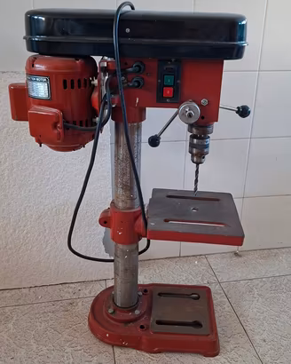 Trapano a colonna da Banco