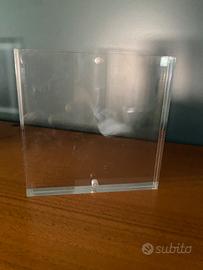 Cornice in plexiglas magnetica