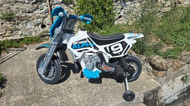 Moto cross giocattolo elettrica