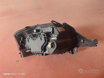 Faro ant. sx. c3 2006