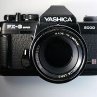Yashica FX-3 Super 2000 con 50 MM F. 1,7