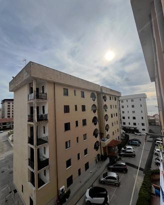 Rif. 474 parco delle rose - appartamento 4°piano -