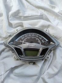 tachimetro originale Piaggio – Vespa GTS con ABS