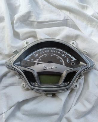 tachimetro originale Piaggio – Vespa GTS con ABS
