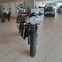Triumph Street Twin 900