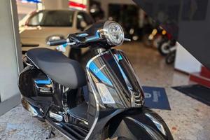 Vespa GTS 300