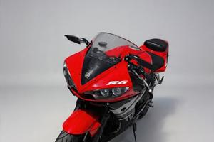 Yamaha R6