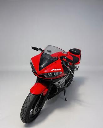 Yamaha R6