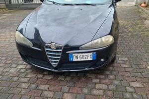 Alfa romeo 2008 147 