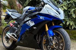 Yamaha r6