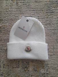 cappellino moncler