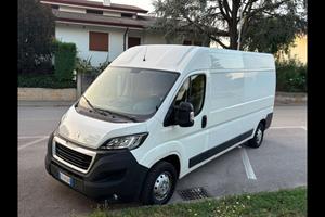 Peugeot Boxer 335 2.0 BlueHDi 130CV PLM-TM