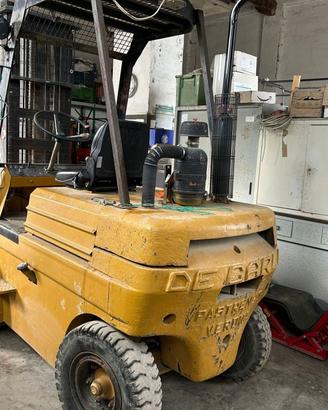 CARRELLO ELEVATORE