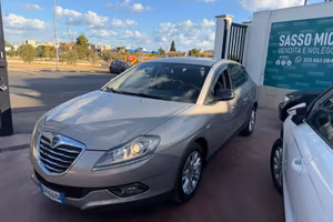 Lancia Delta 1.6 MJT DPF Silver