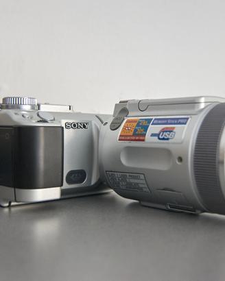 Sony DSC F717