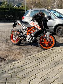 Ktm duke 390