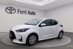 TOYOTA Yaris 1.5h active