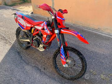Moto Beta 400 RR