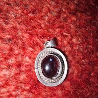 Antico pendente argento con granato