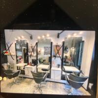 ARREDAMENTO COMPLETO PER PAREUCCHIERE/BARBIERE