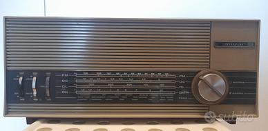 RADIO MIVAR R32