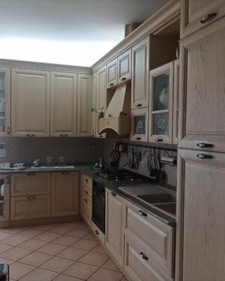 Cucina angolare Aster in stile Classico