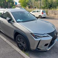 Lexus UX 250h 4WD Executive 184 CV – 2020 – 130000