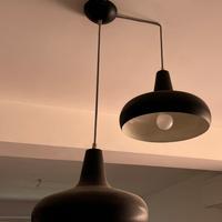 Doppio lampadario di design bianco e nero opaco