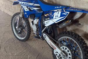 YAMAHA 125ZR