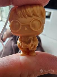 mini funko pop gold 