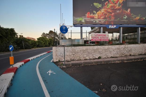 Terreno per esposizione in via Aci castello