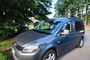 VOLKSWAGEN CADDY 2.0 TDI Automatico DSG 140 CV