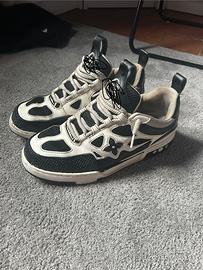 Scarpe taglia 43