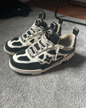 Scarpe taglia 43