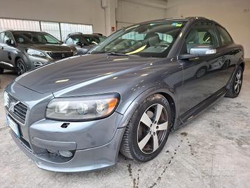 Volvo C30 2.0 D 136CV