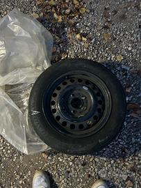 Ruota di scorta 15" 5 dadi