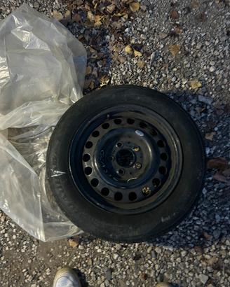 Ruota di scorta 15" 5 dadi