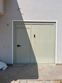 Portone garage basculante