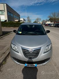 Lancia Ypsilon unico proprietario