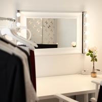 Specchio per make-up trucco illuminato