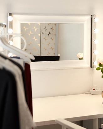 Specchio per make-up trucco illuminato