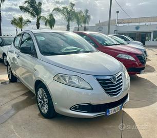 Lancia Ypsilon 1.2 69 CV 5 porte Ecochic Gold - 13