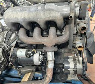 Motore Iveco Sofim 8140.61 200 cc.2445 aspirato