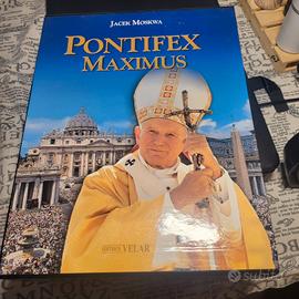 pontifex maximus 