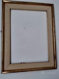 cornice legno dorata