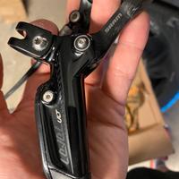 Freni sram level ultimate carbon